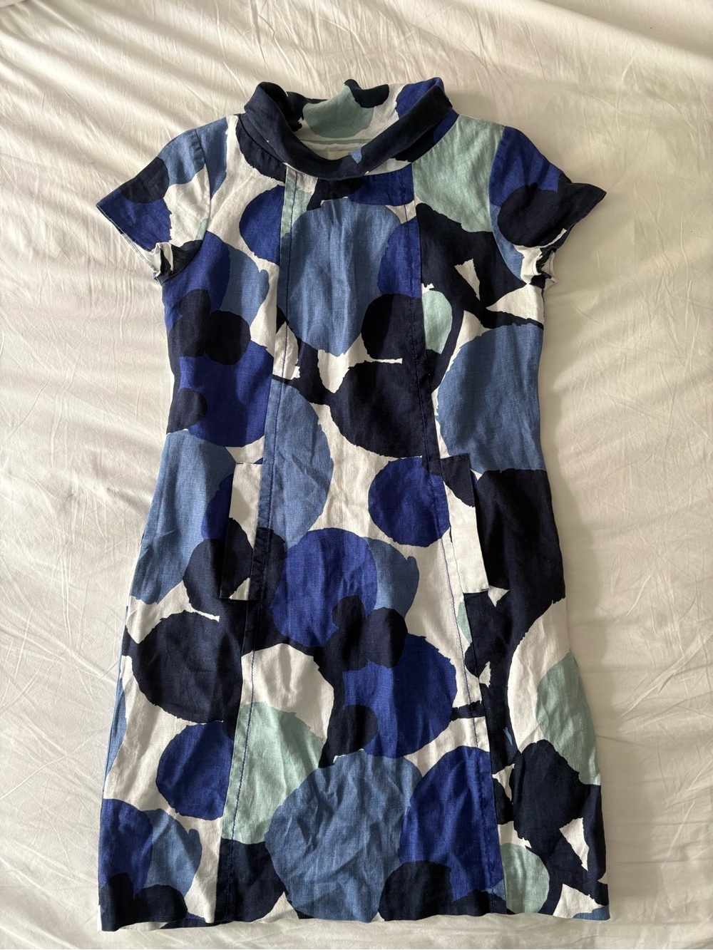 Boden Cap Sleeve Blue Multi Dot Shift Dress